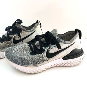 Nike Epic React Flyknit Sneakers